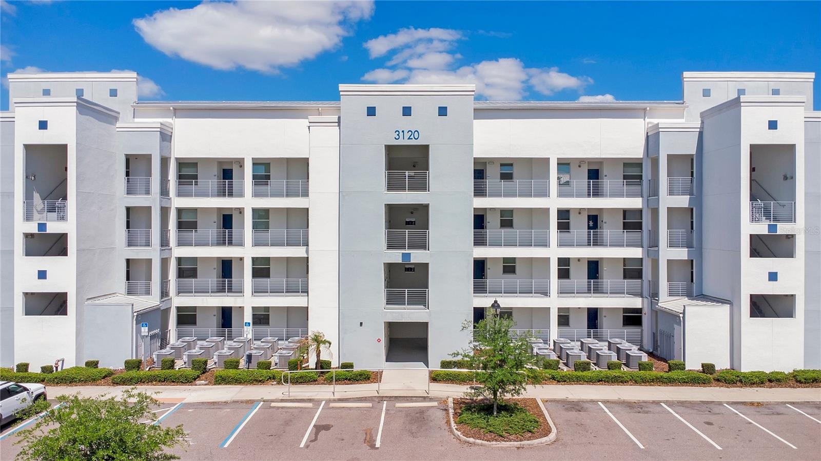3120 Paradox Circle, FL