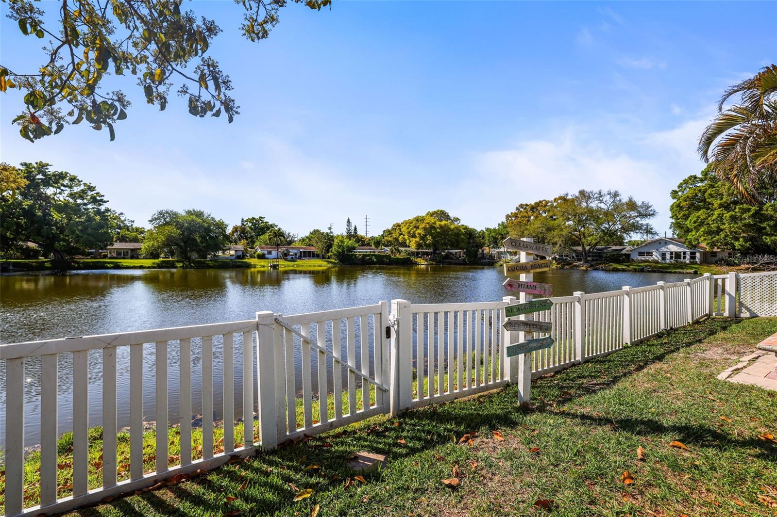 1218 Lazy Lake Road, FL