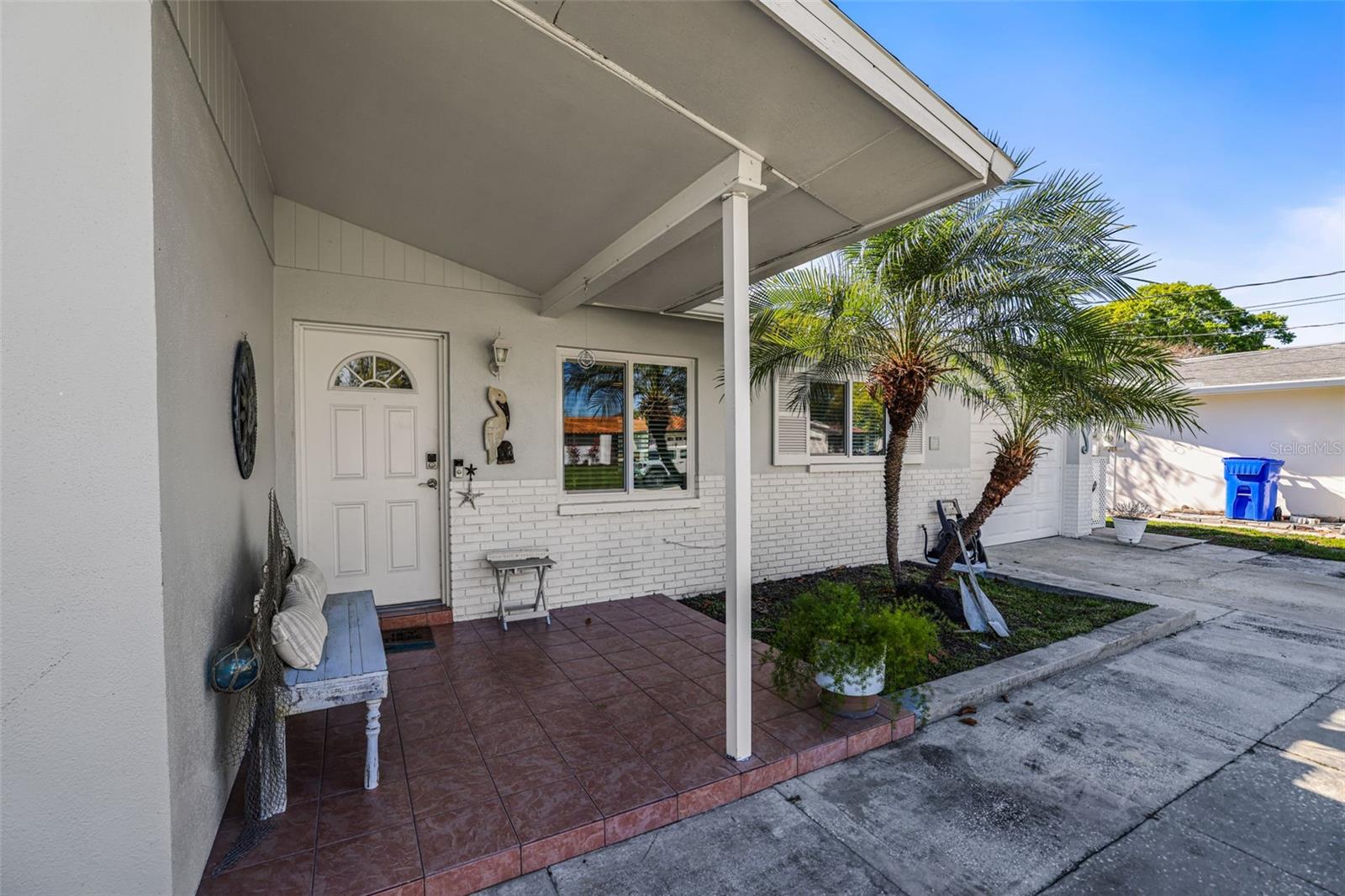 1218 Lazy Lake Road, FL