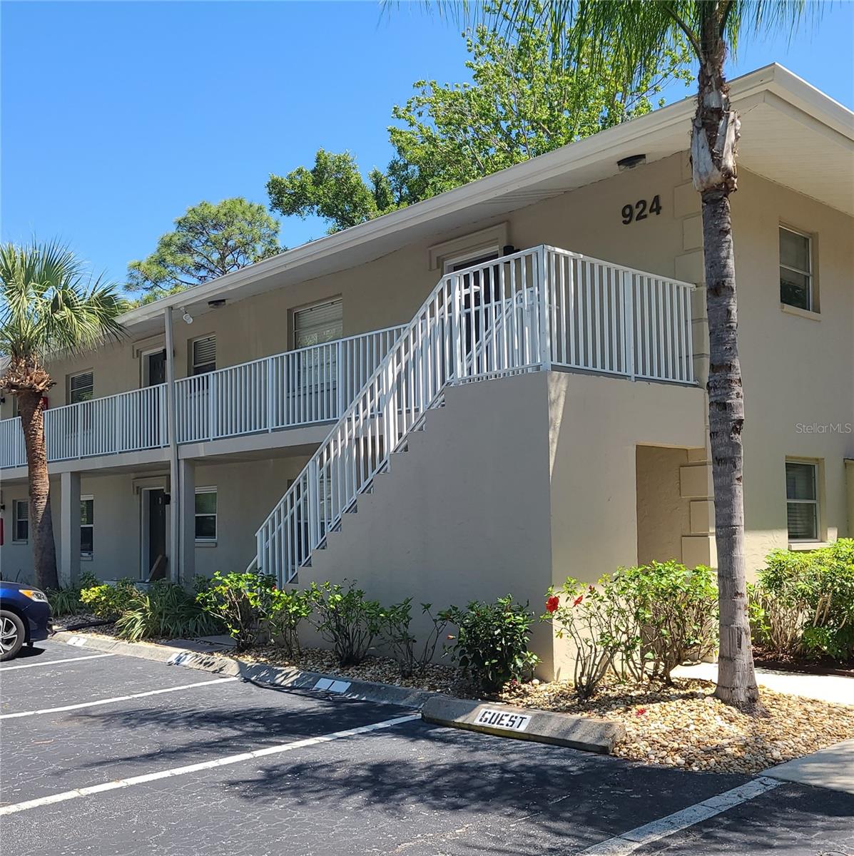 924 La Costa Circle, FL