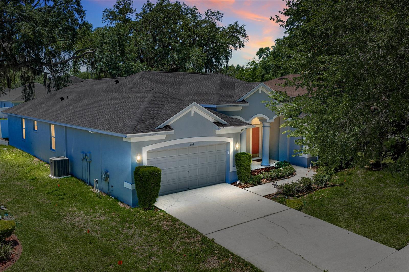 1603 Grand Heritage Blvd, FL