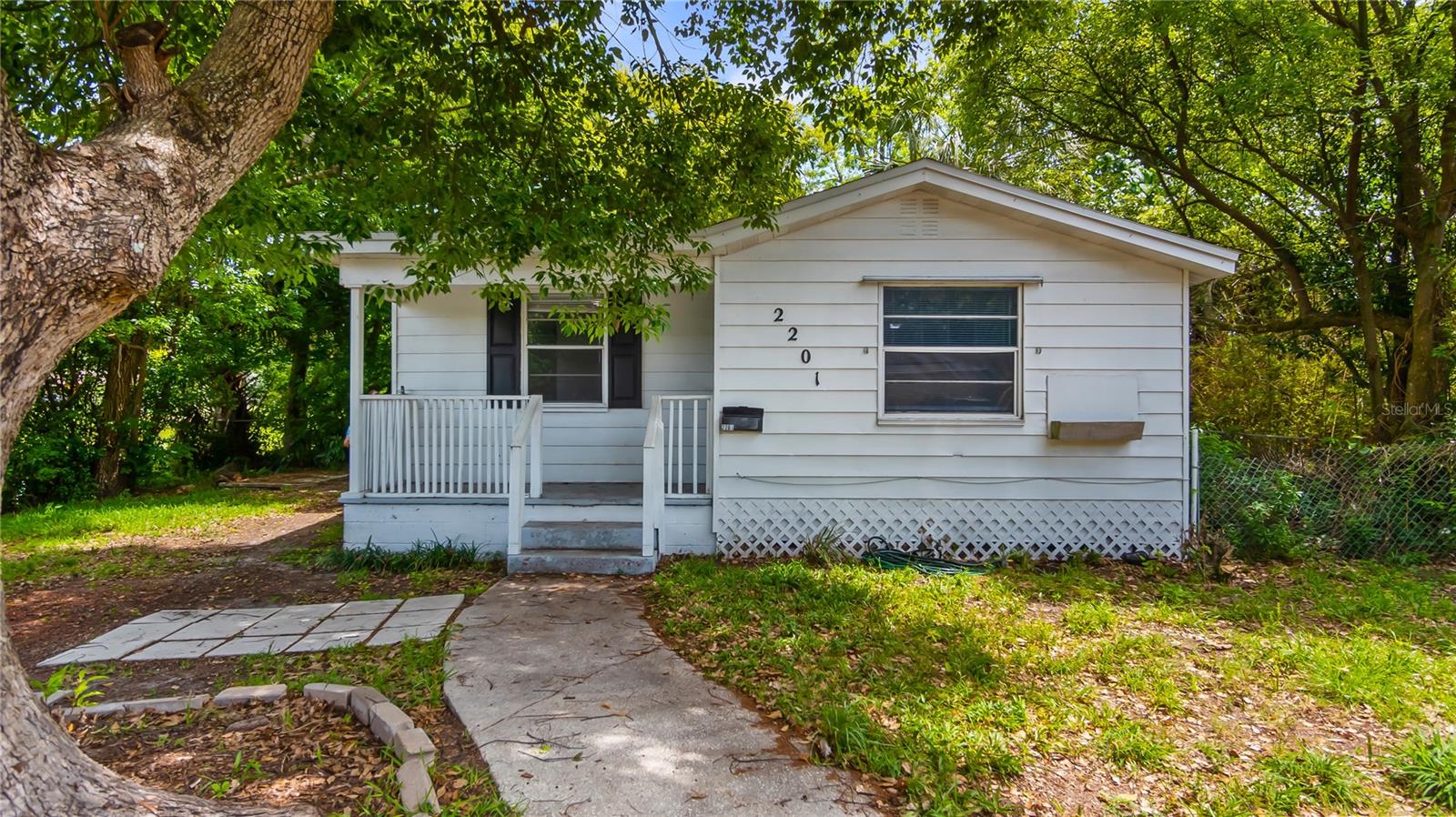 2201 Dolarway St, FL