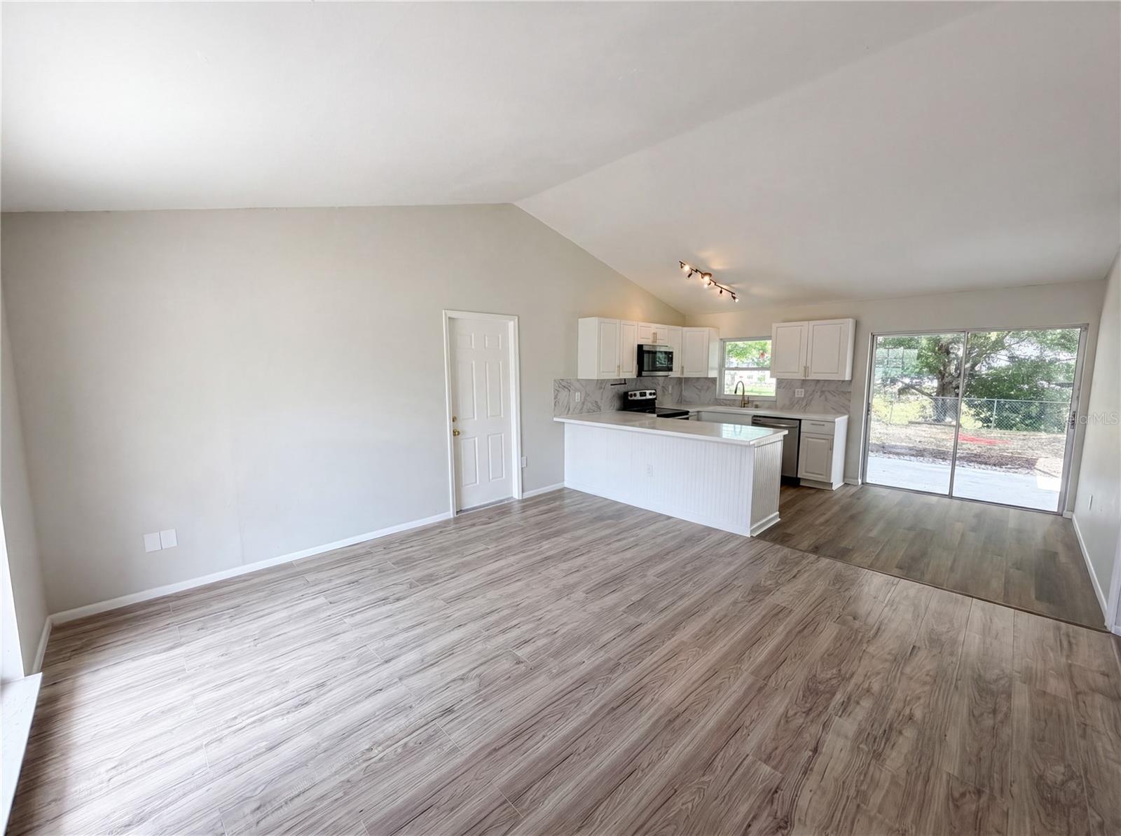 3130 Ludlow Drive, FL