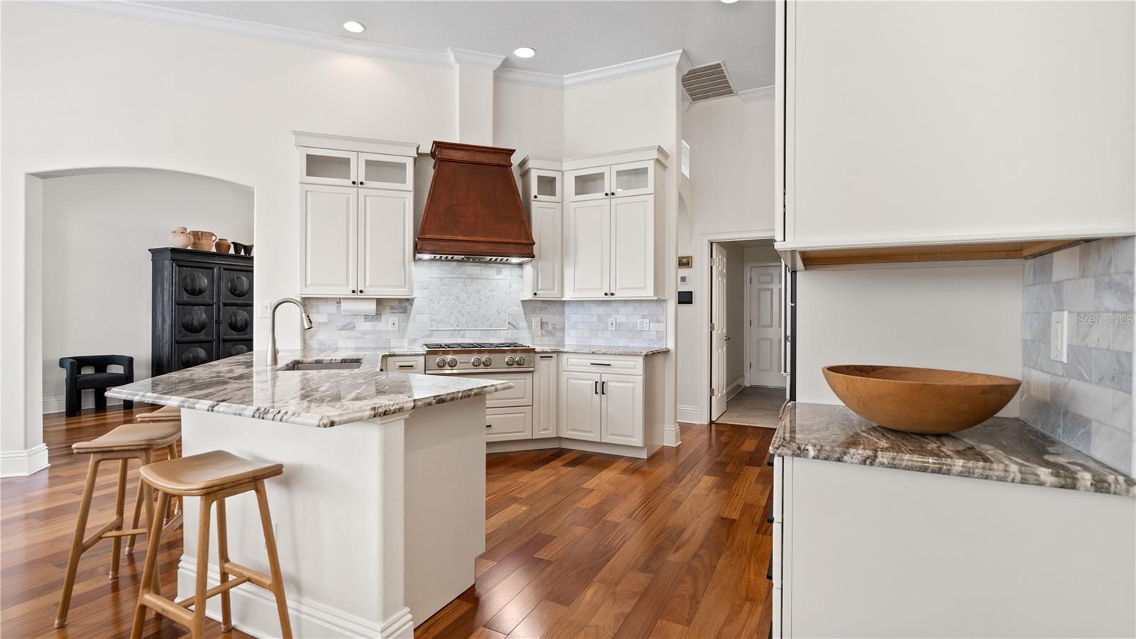 4811 Keeneland Circle, FL