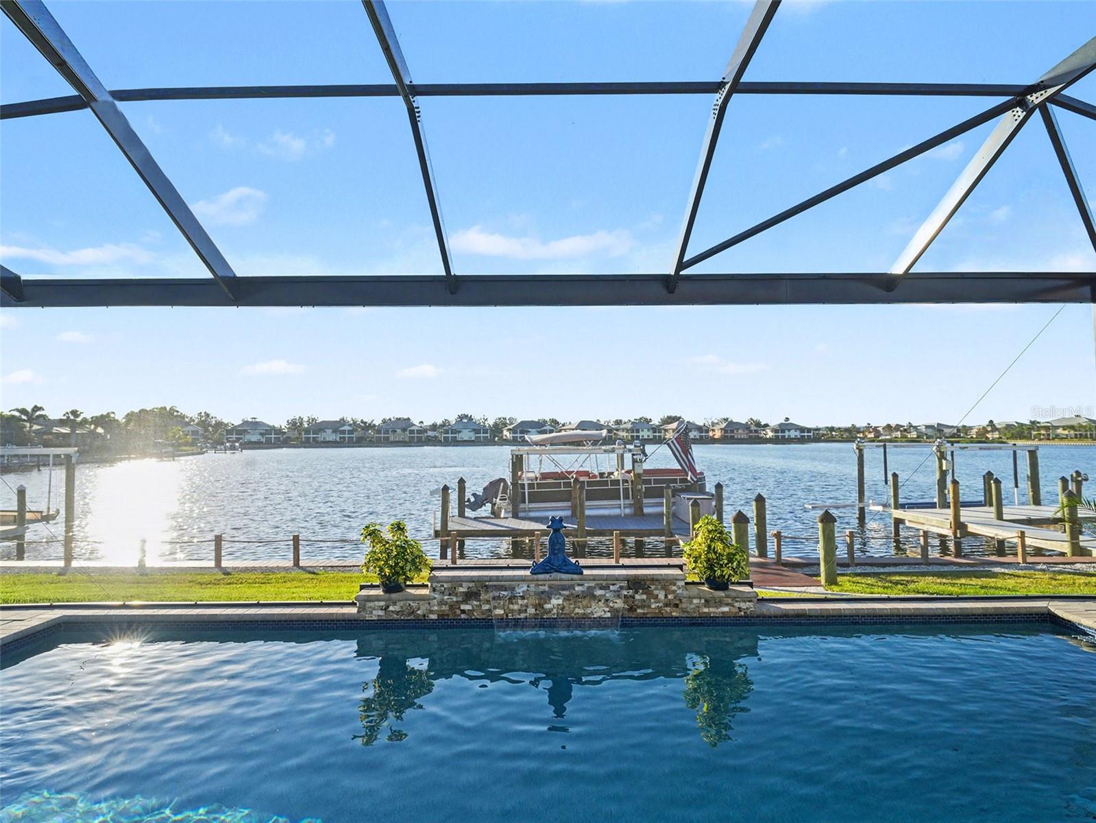 1018 Overlook Court, FL