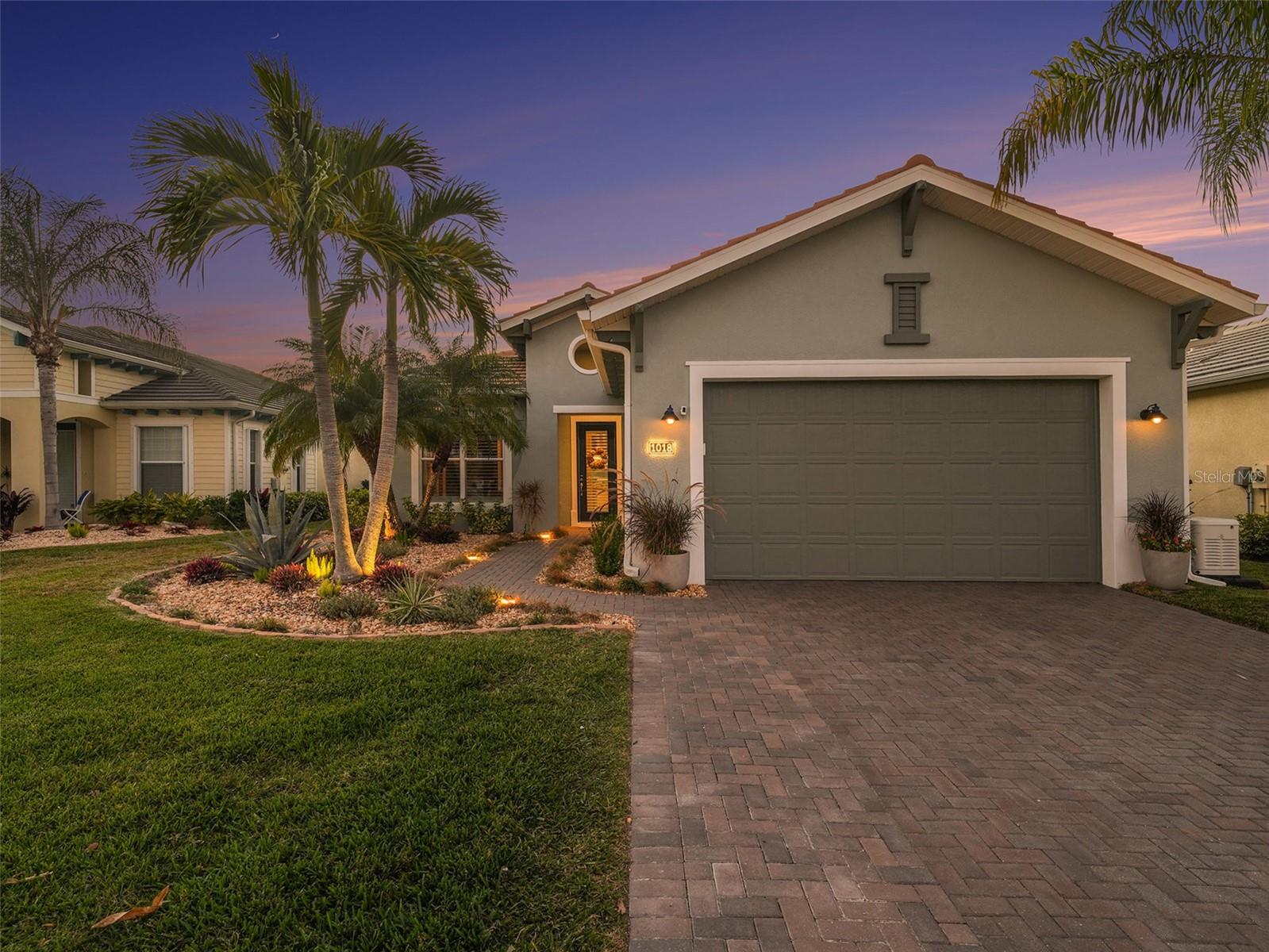 1018 Overlook Court, FL