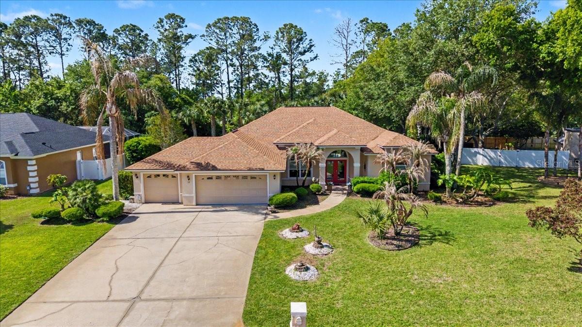 11 Crescent Lake Way, FL