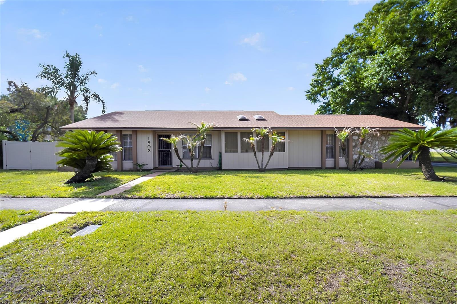 1803 S Wilkins Ave, FL