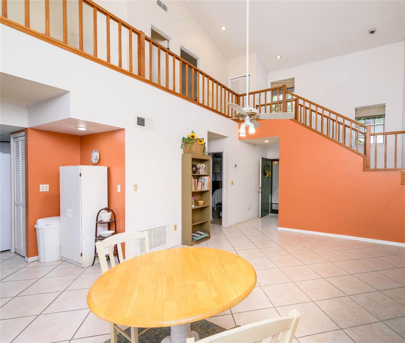 4004 Crossroads Place, FL