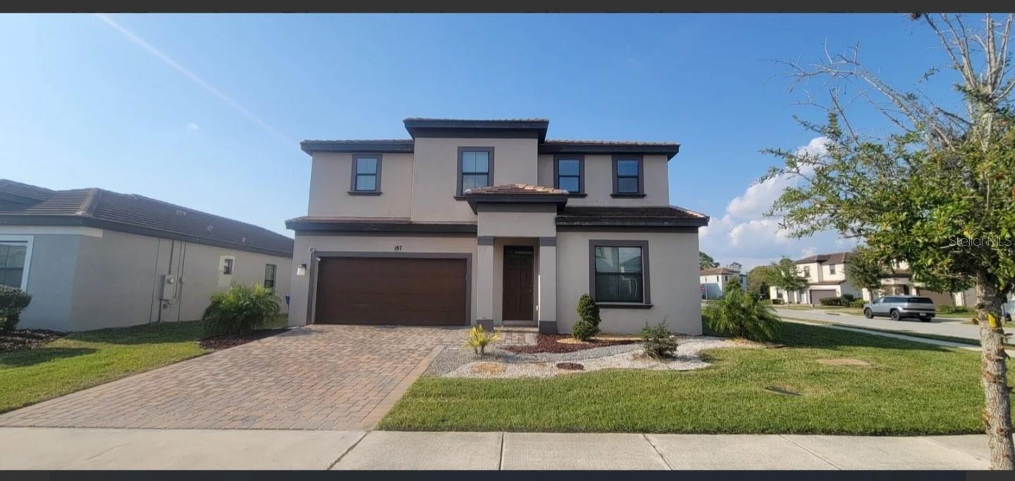 187 Brookes Place, FL