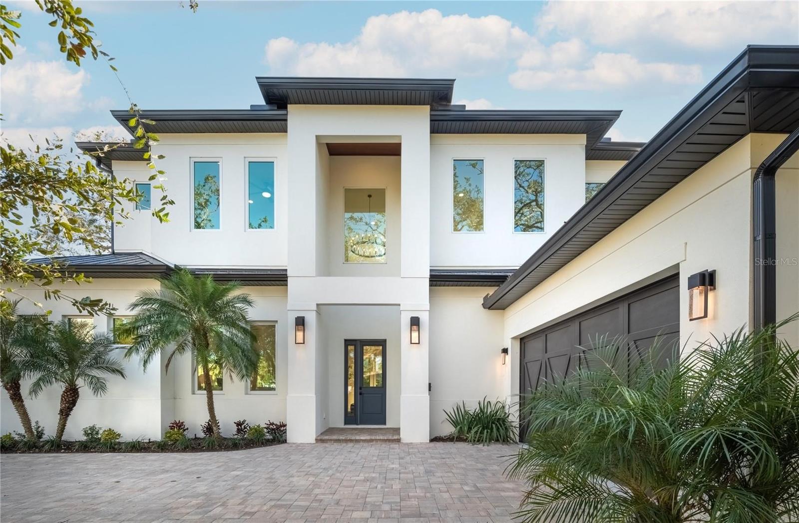 2420 Floyd St, FL