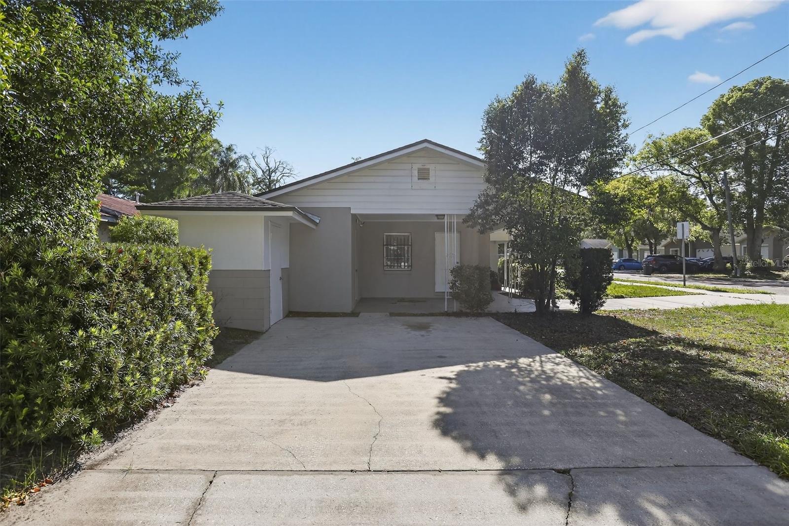 1180 Merritt Street, FL