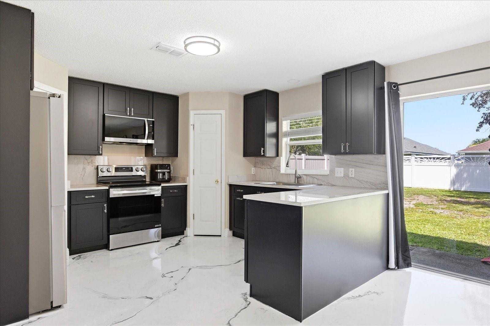 2126 Blackstone Landing Drive, FL