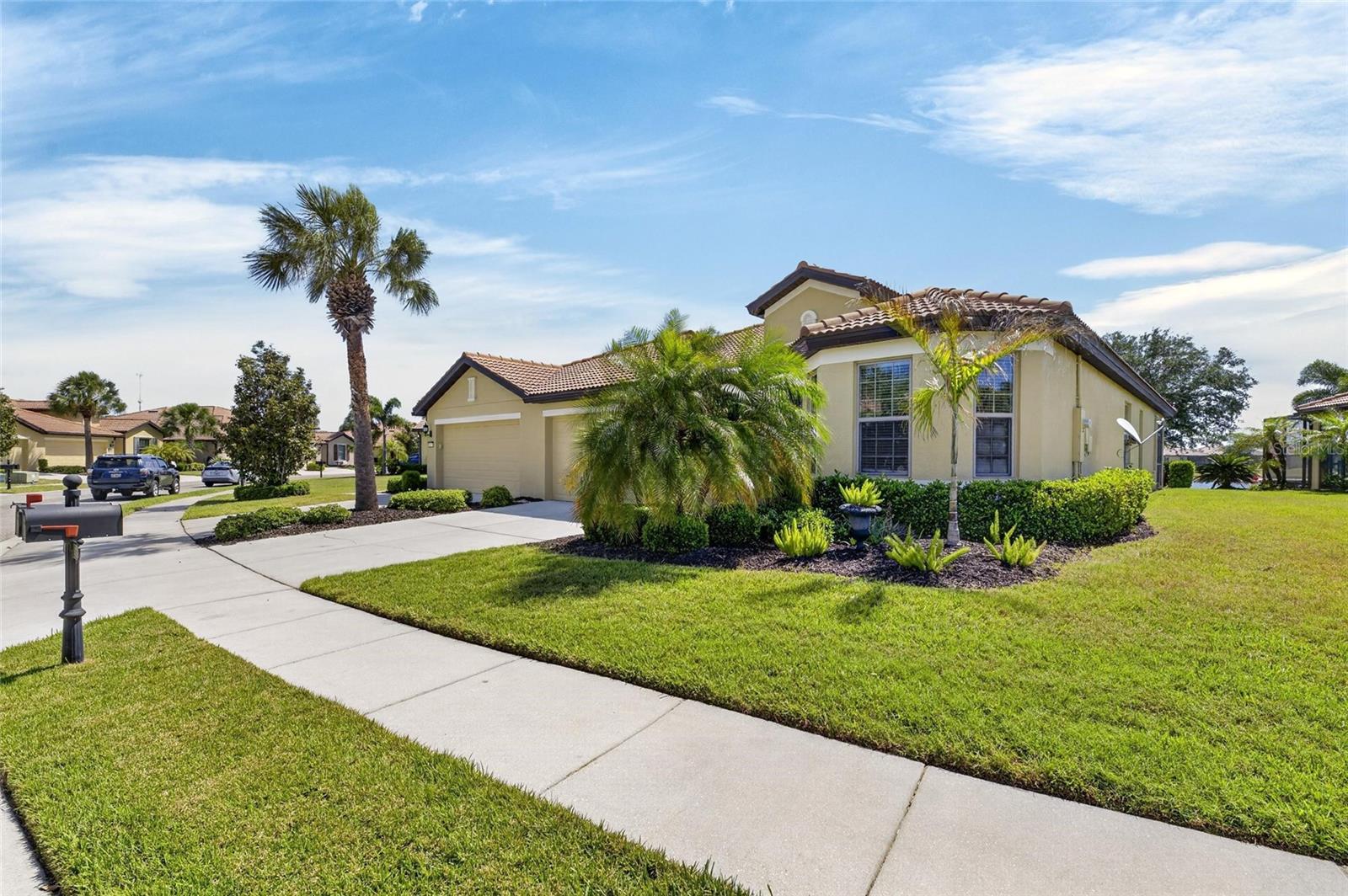 5474 Sunset Falls Drive, FL