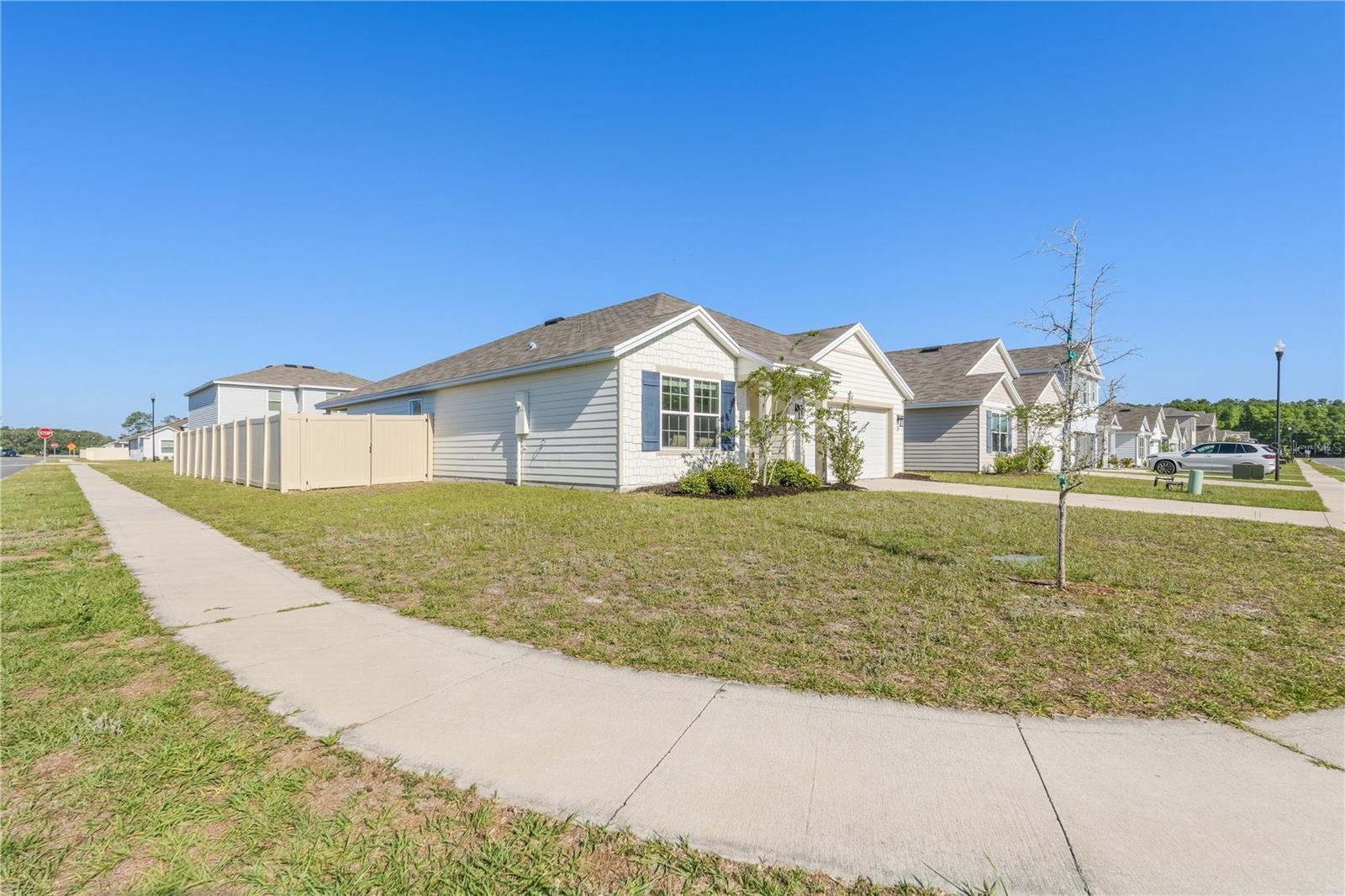 2114 246th Terrace, FL