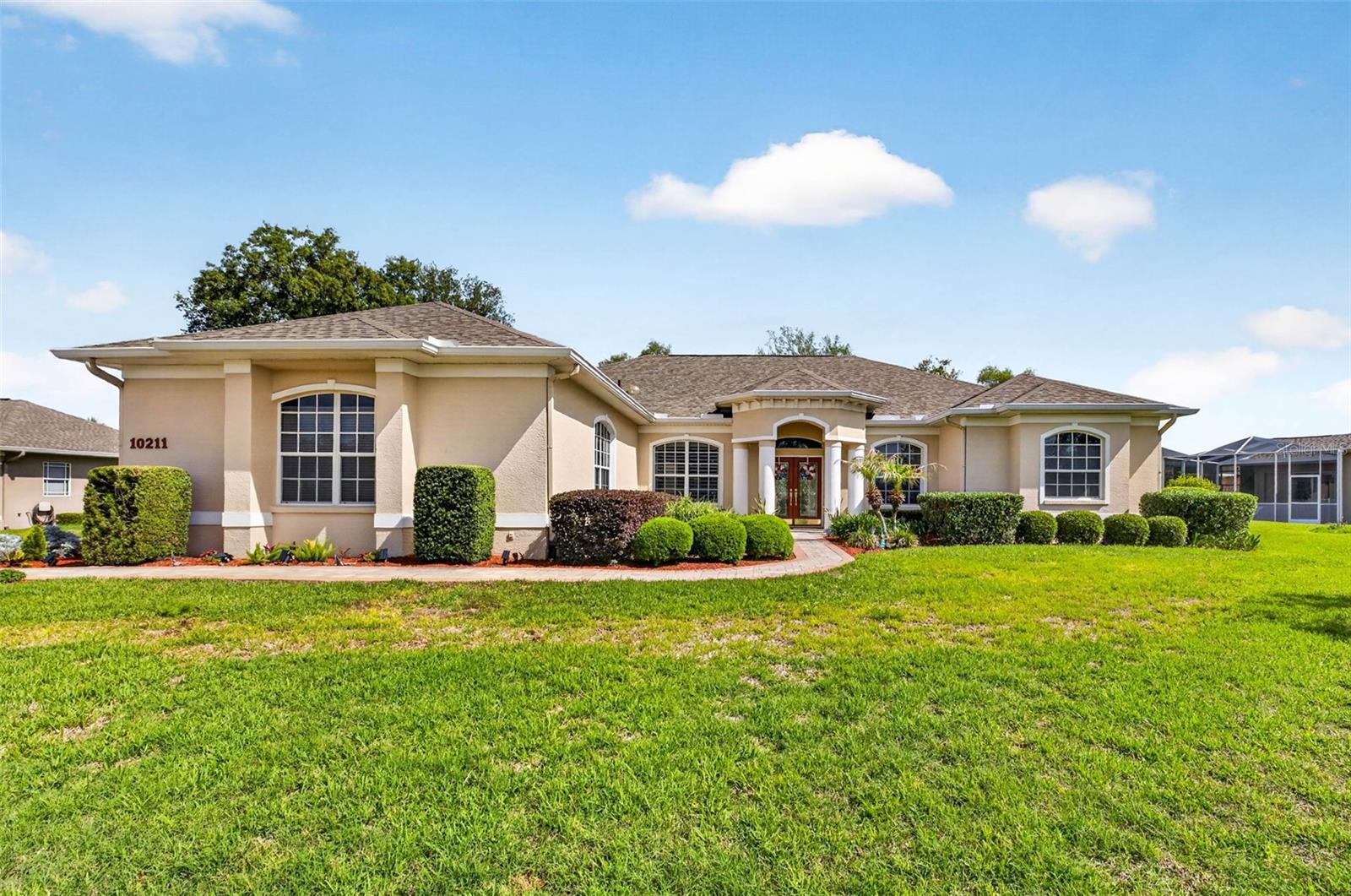 10211 Ridge Top Loop, FL