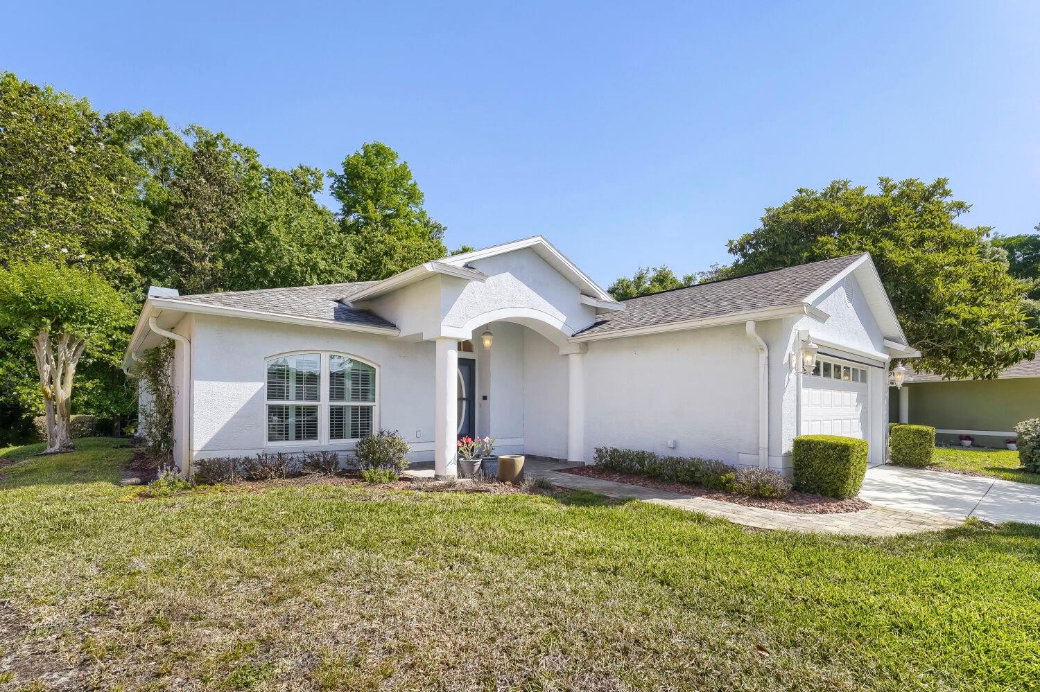 11337 Clear Oak Cir, FL