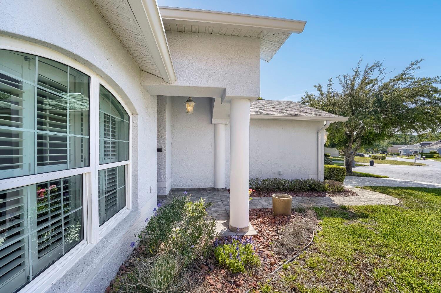11337 Clear Oak Cir, FL