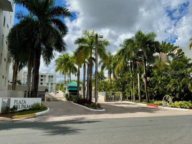 1386 Ave. San Ignacio, PR