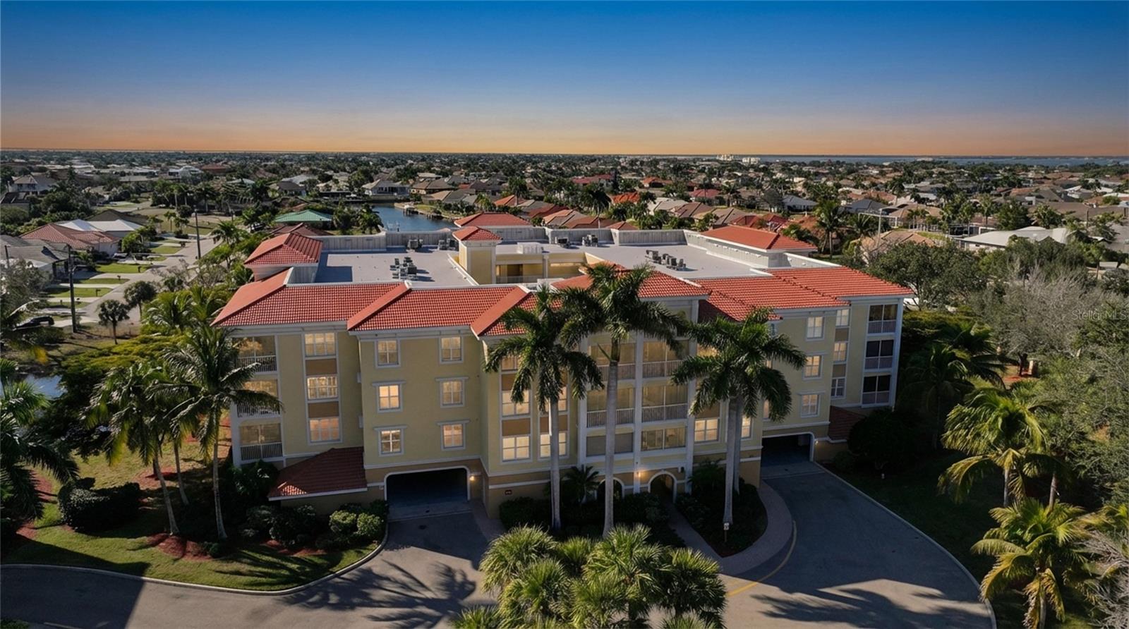 255 End Drive, FL