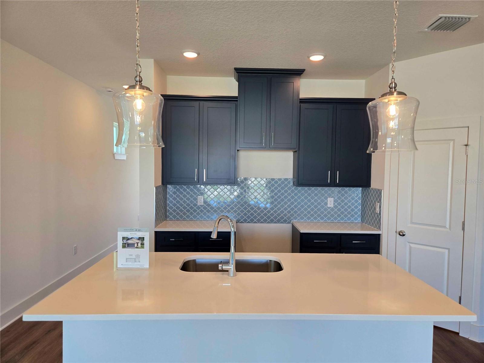 3819 Daybreak Run Loop, FL
