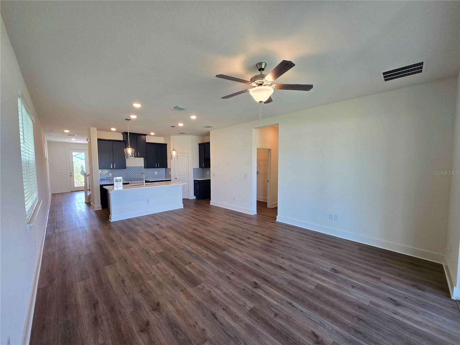 3819 Daybreak Run Loop, FL