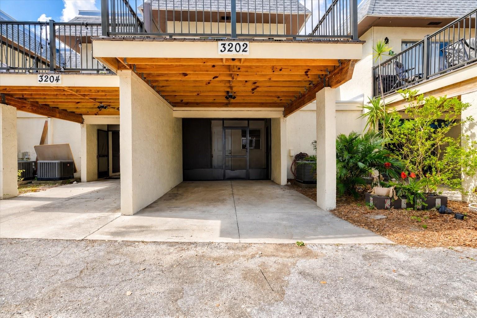 3202 Ramblewood Drive, FL