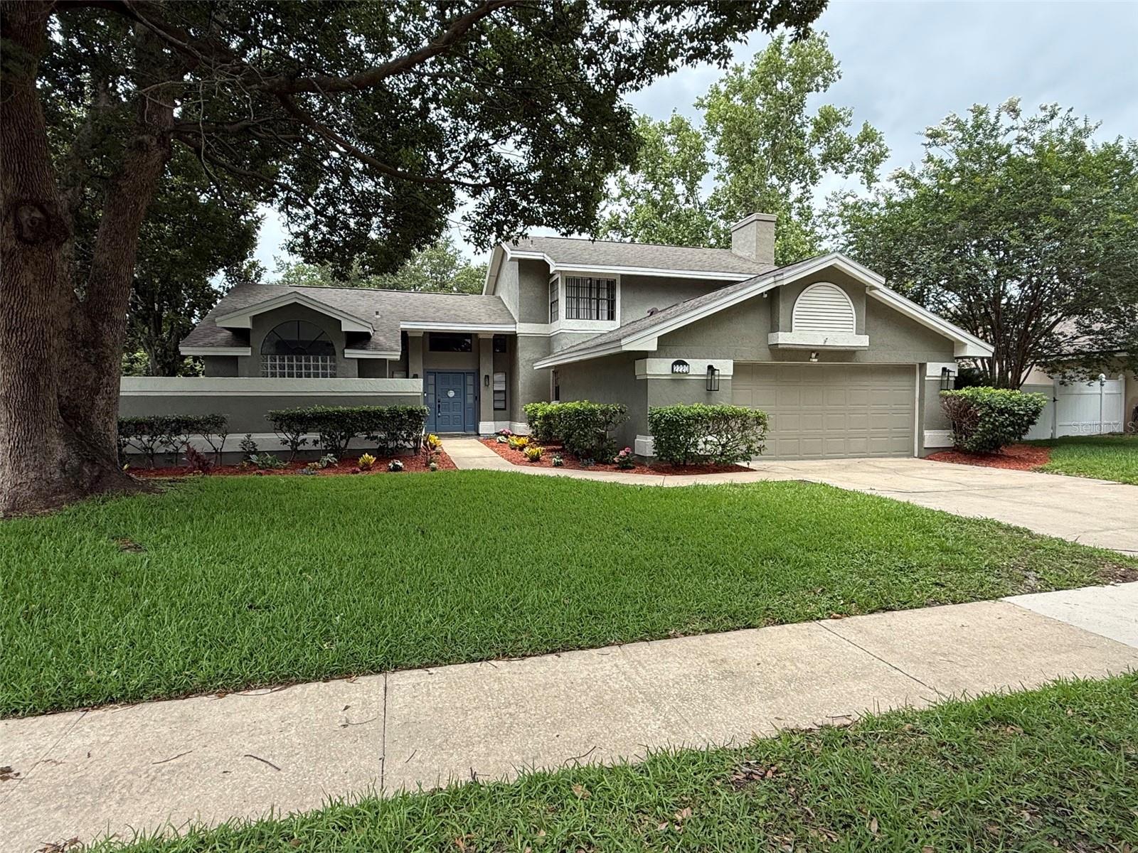 2220 Fairglenn Way, FL