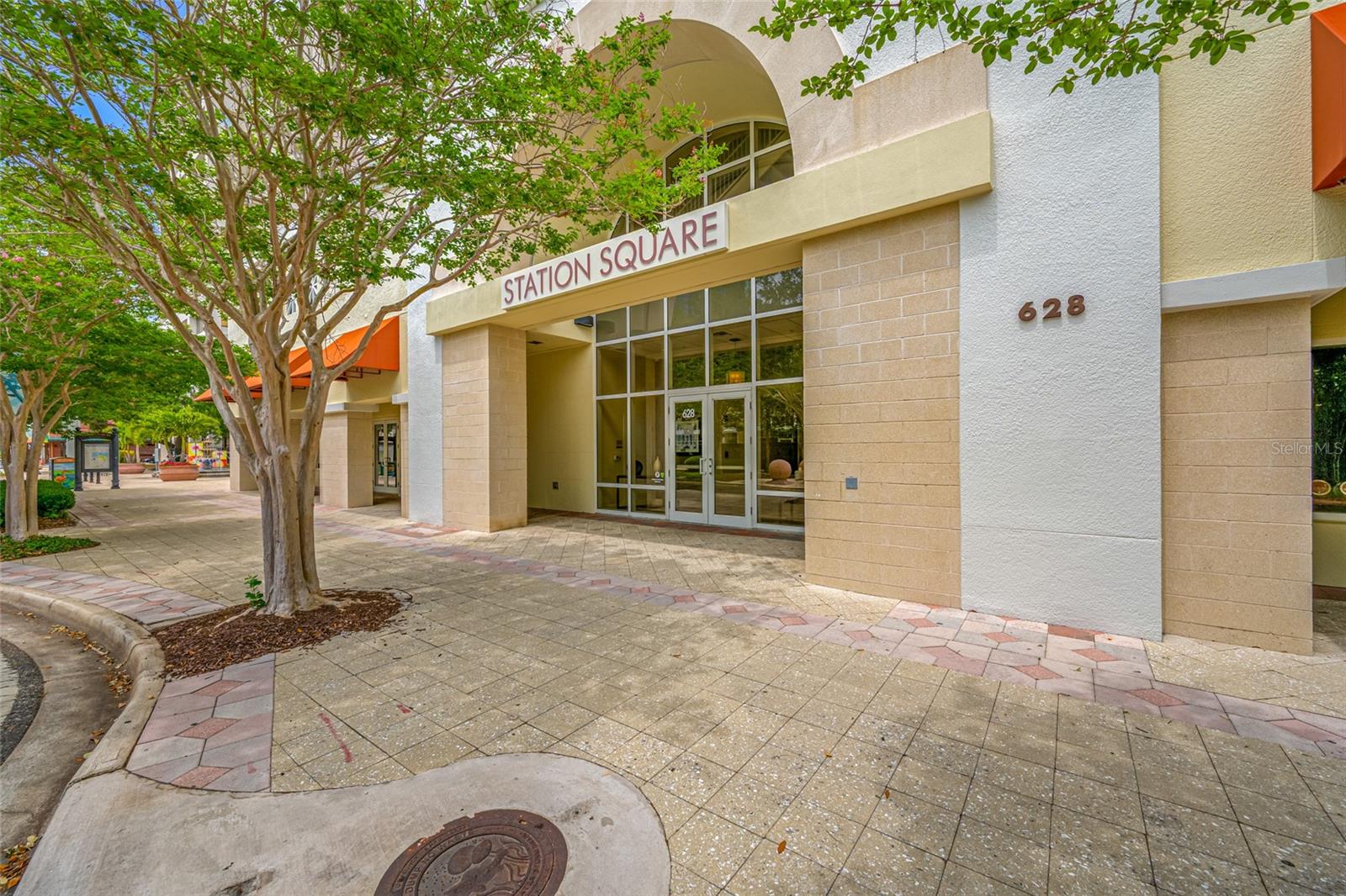628 Cleveland Street, FL