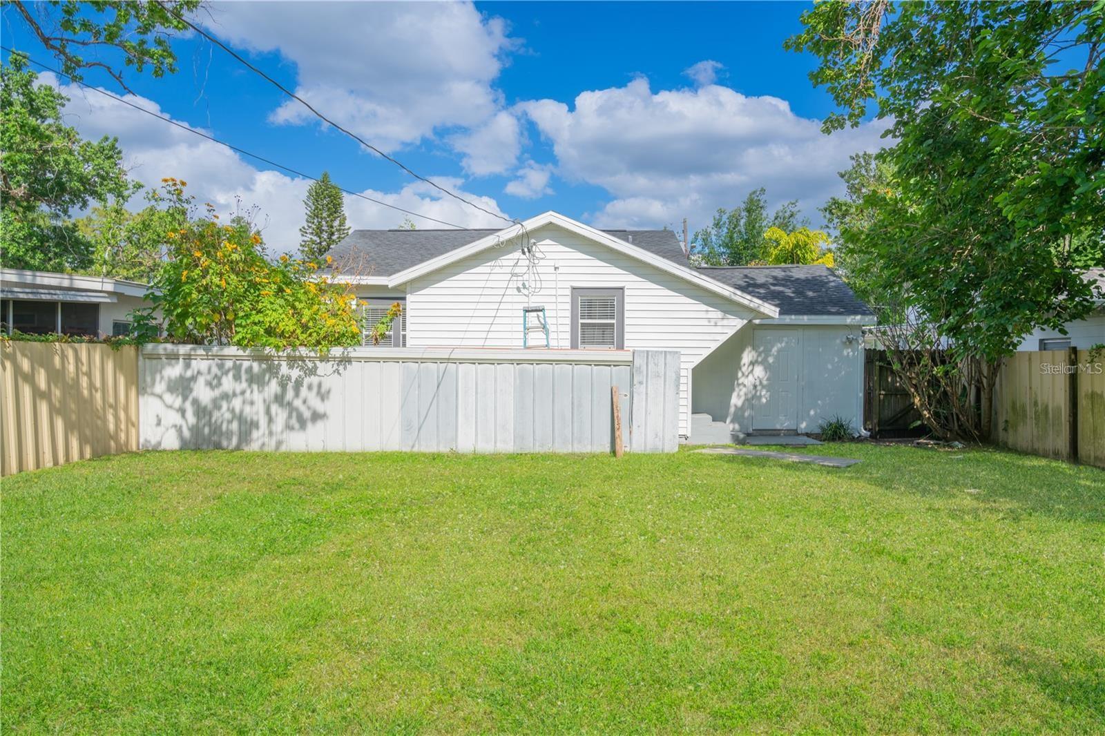 811 Overspin Drive, FL