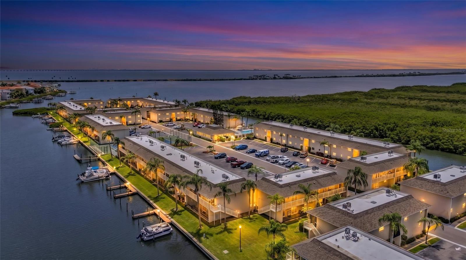 8817 Bay Pointe Drive, FL