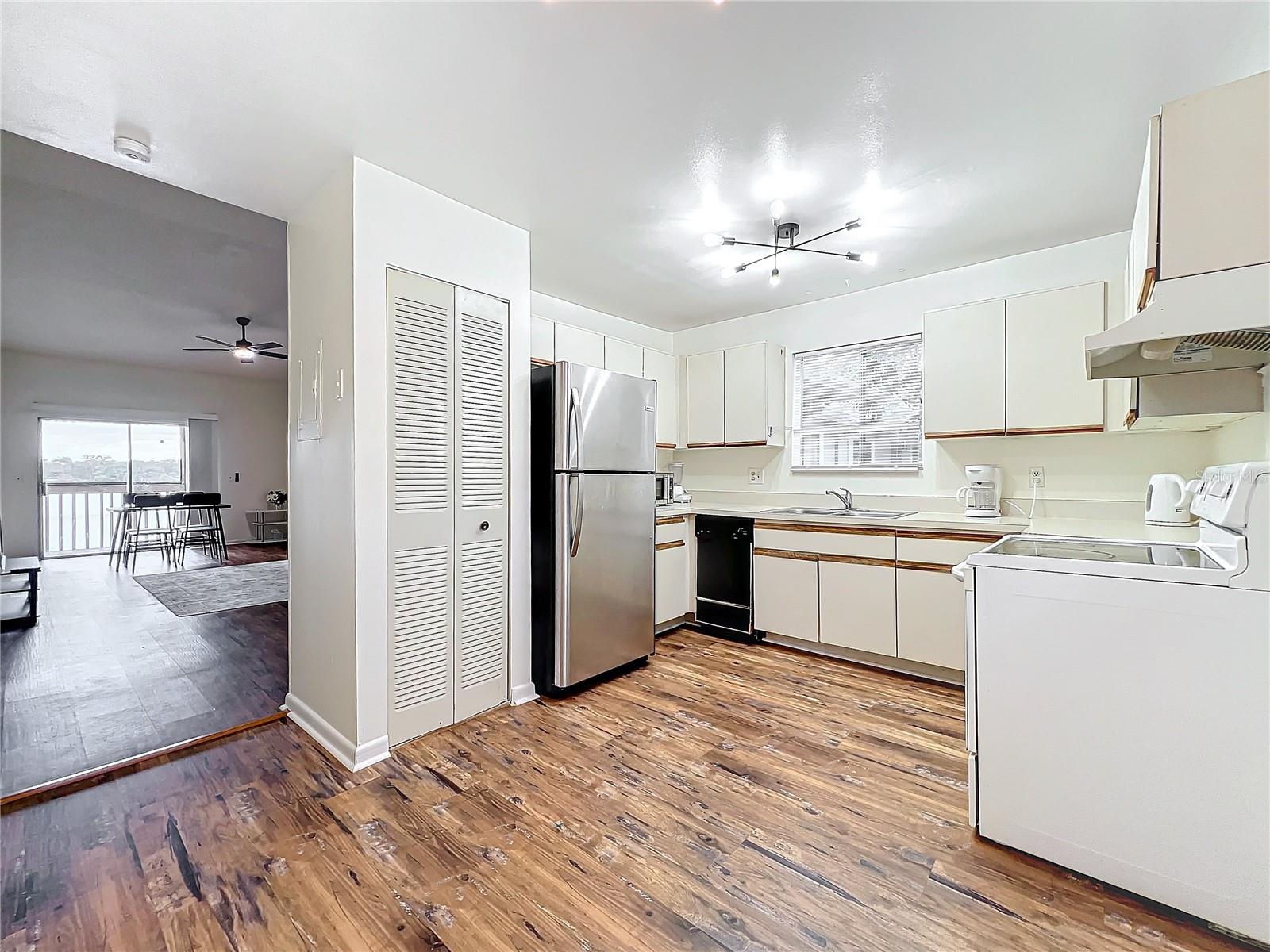 4166 Plantation Cove Drive, FL