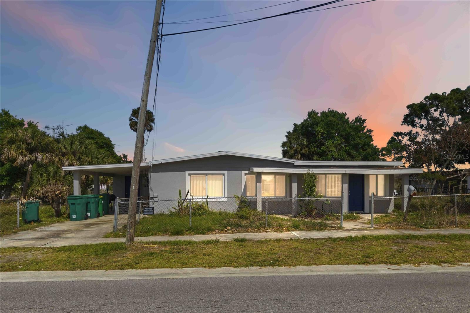 214 Blake Ave, FL