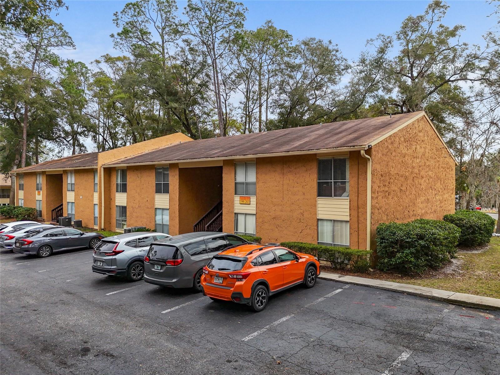1810 Nw 23rd Blvd #202, FL