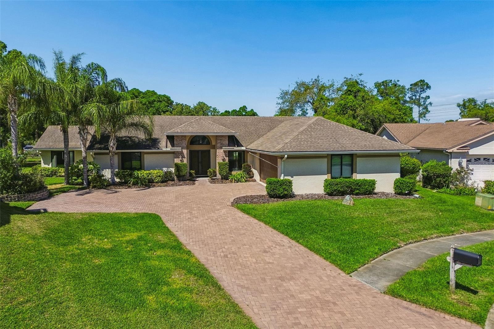 8723 Ashbury Drive, FL