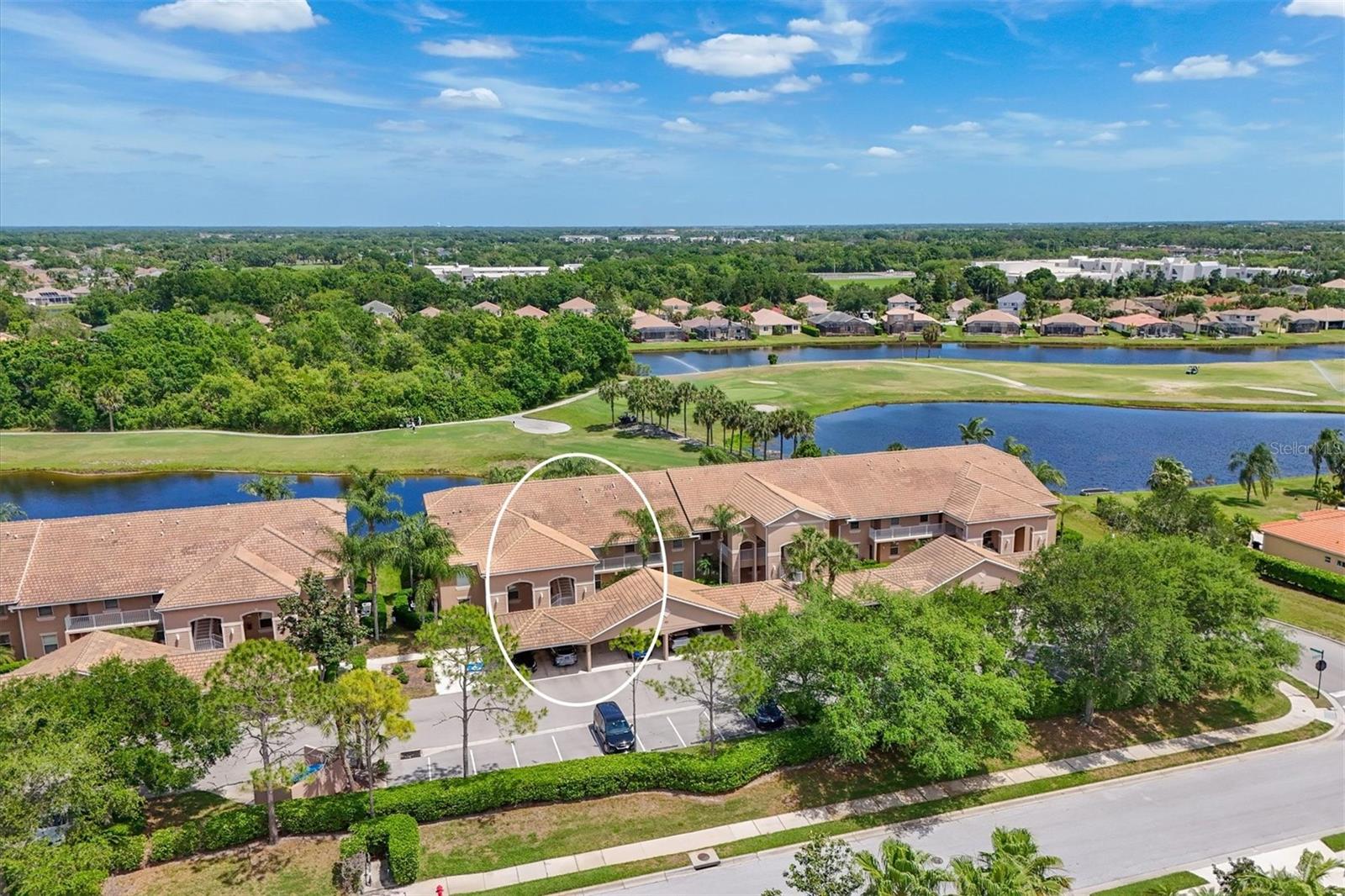 1011 Fairwaycove Lane, FL