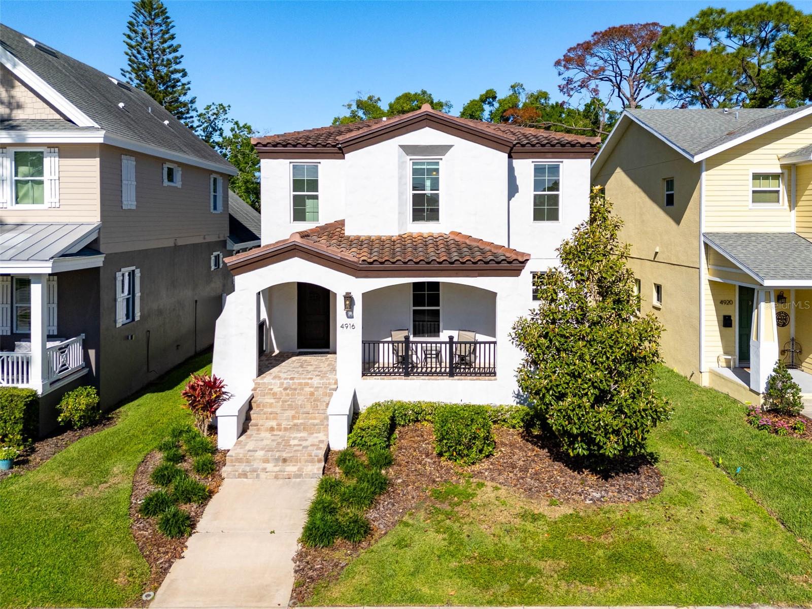 4916 3rd Street, FL
