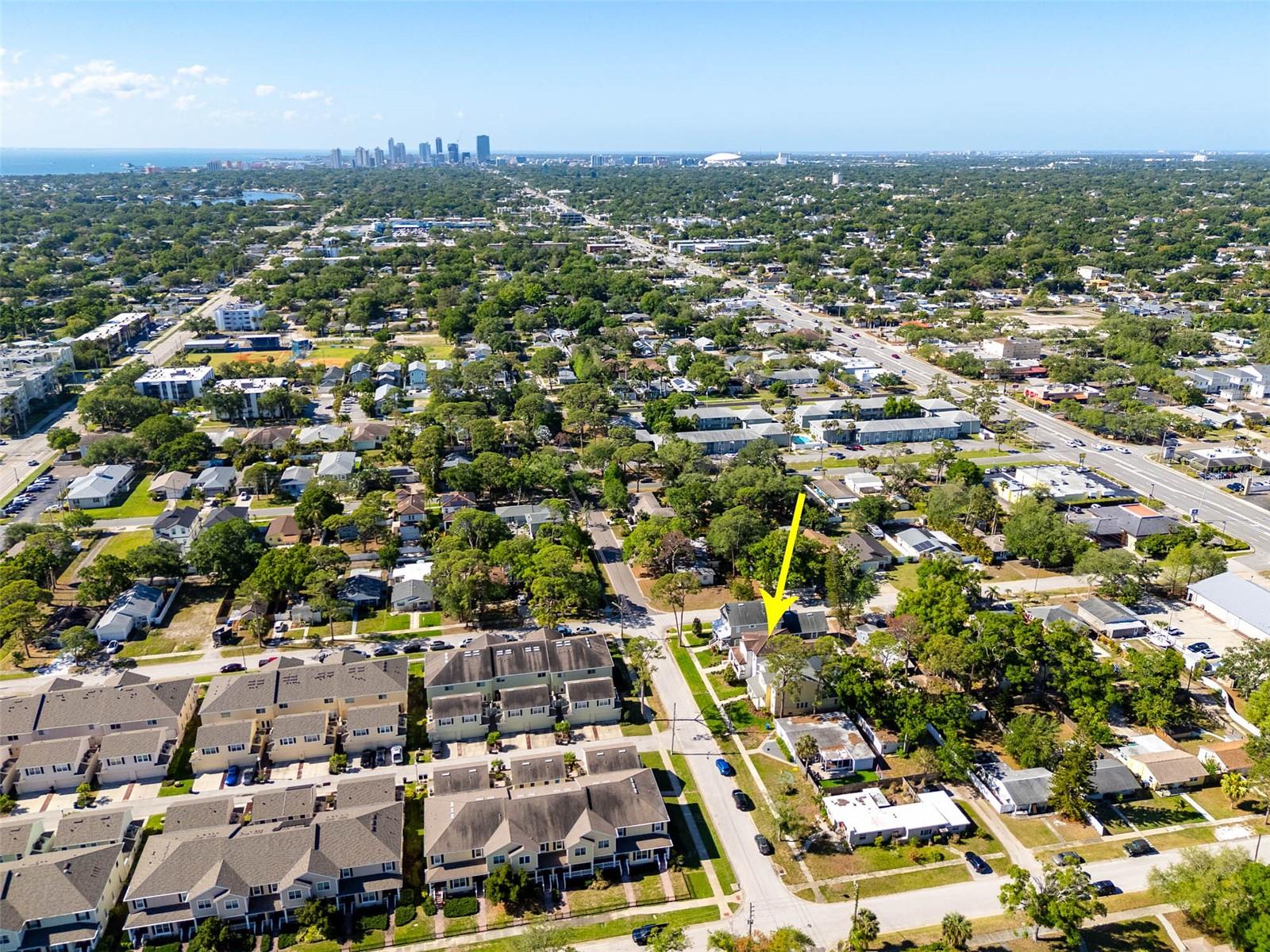 4916 3rd Street, FL