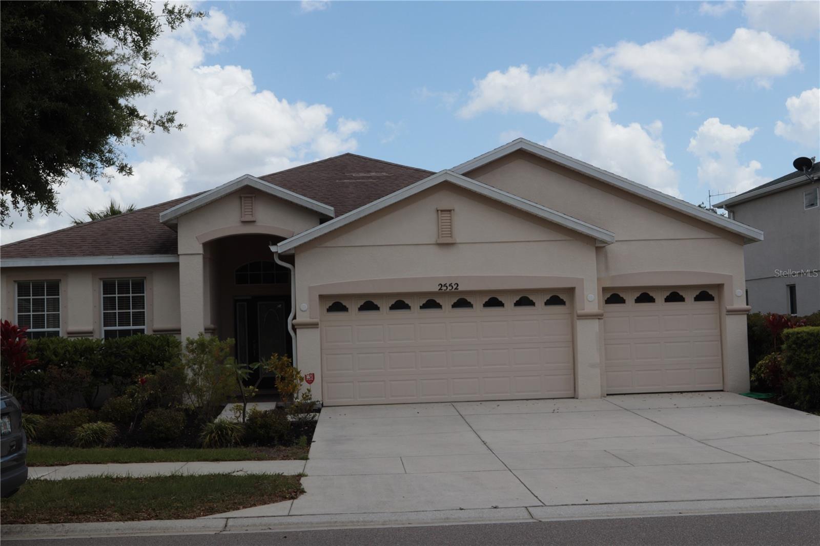 2552 Hobblebrush Dr, FL