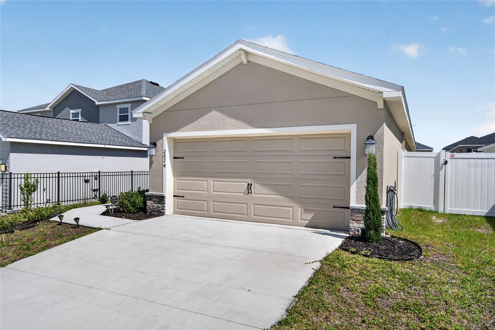 2024 Noble Drive, FL