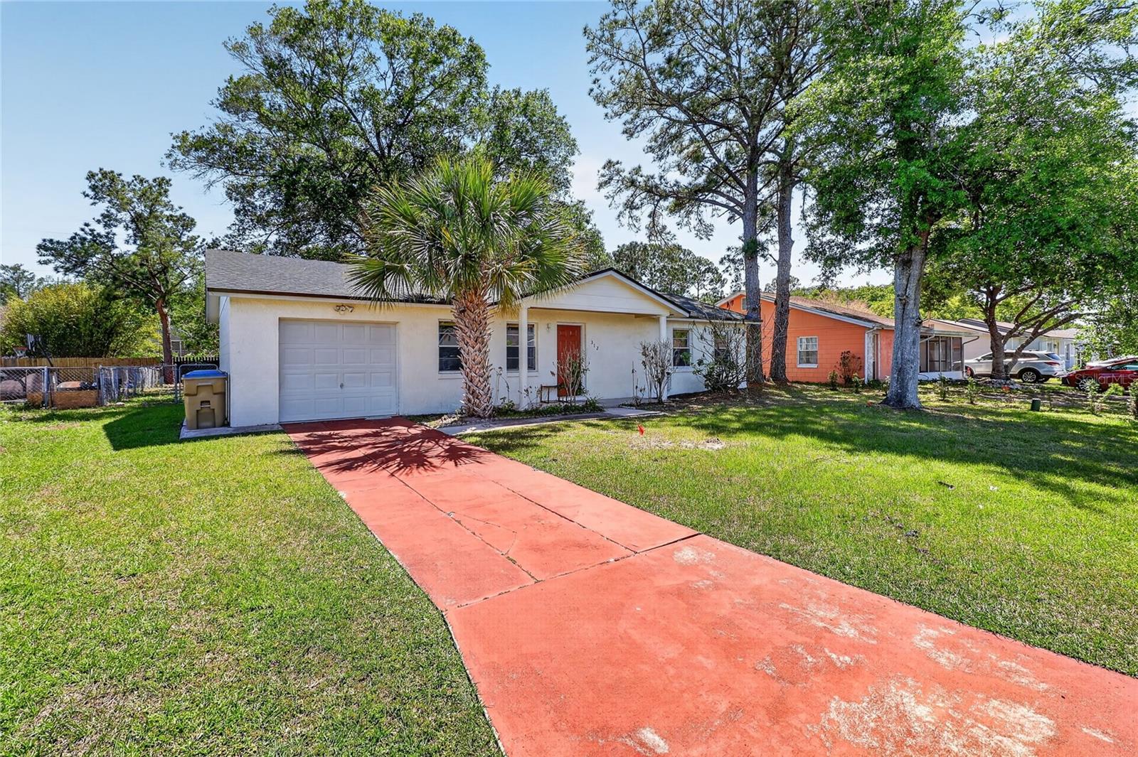 312 La Paz Drive, FL