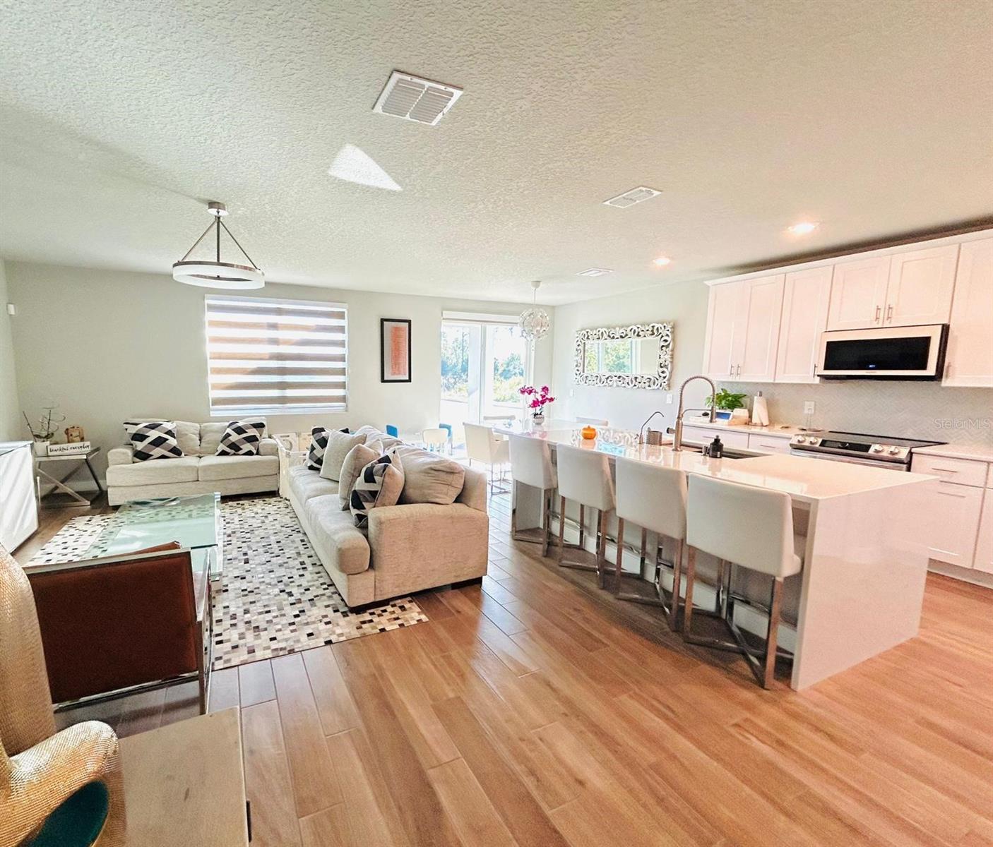 17301 Back Bay Court, FL