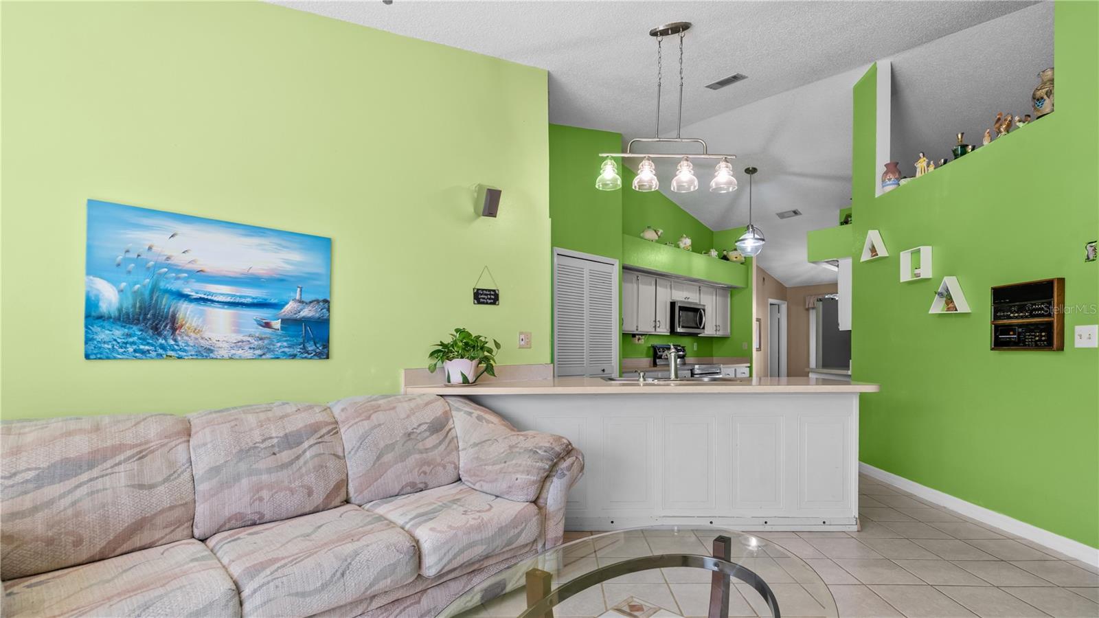 3320 Pineridge Circle, FL