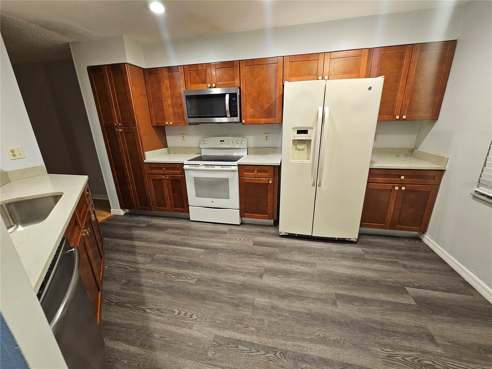 4414 Cluster Drive, FL