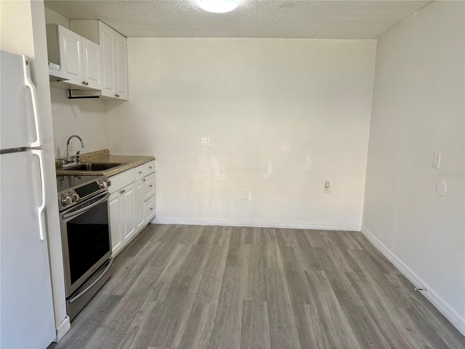 9013 Westchester Circle, FL
