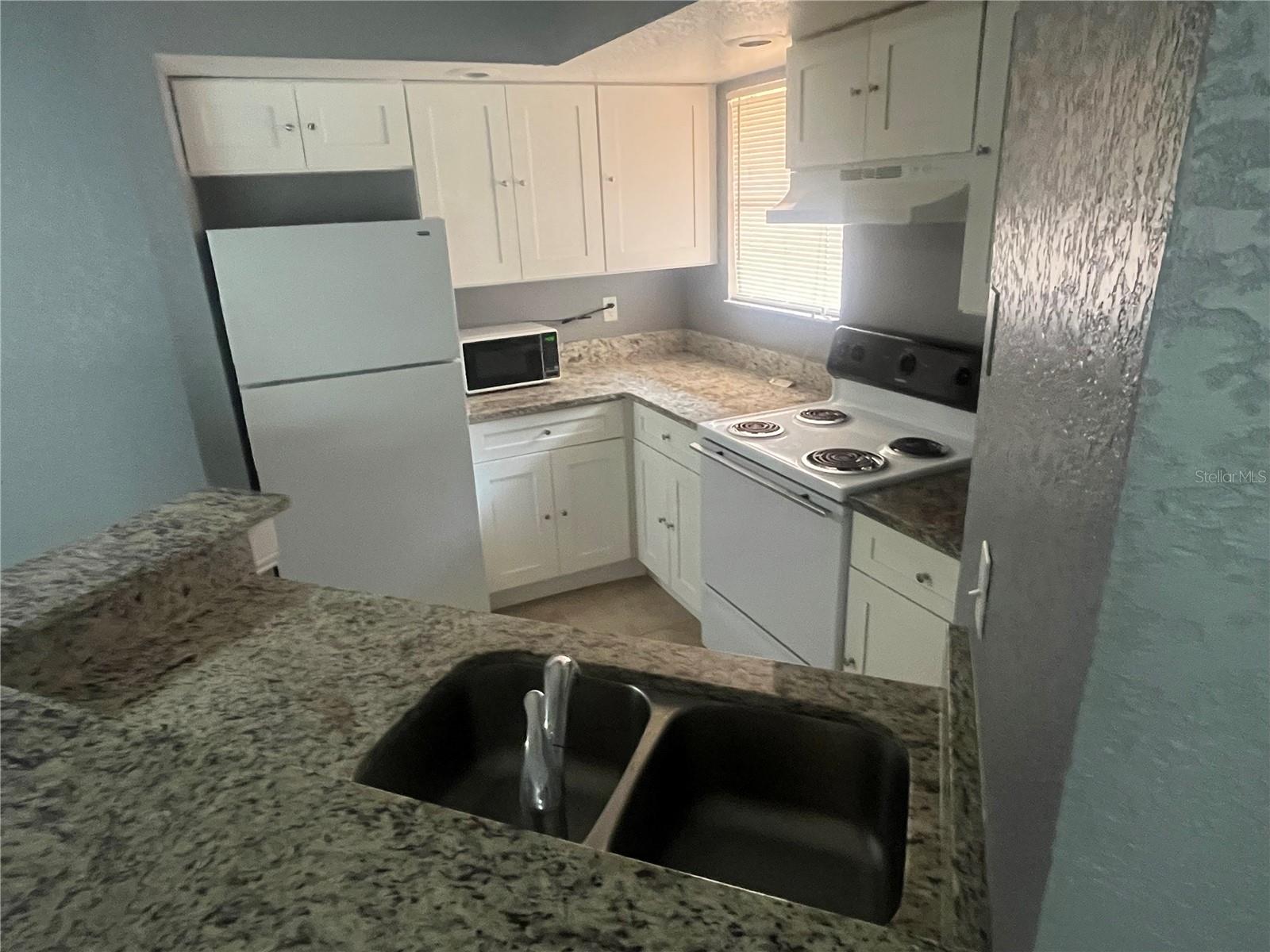 4548 Commander Drive, FL
