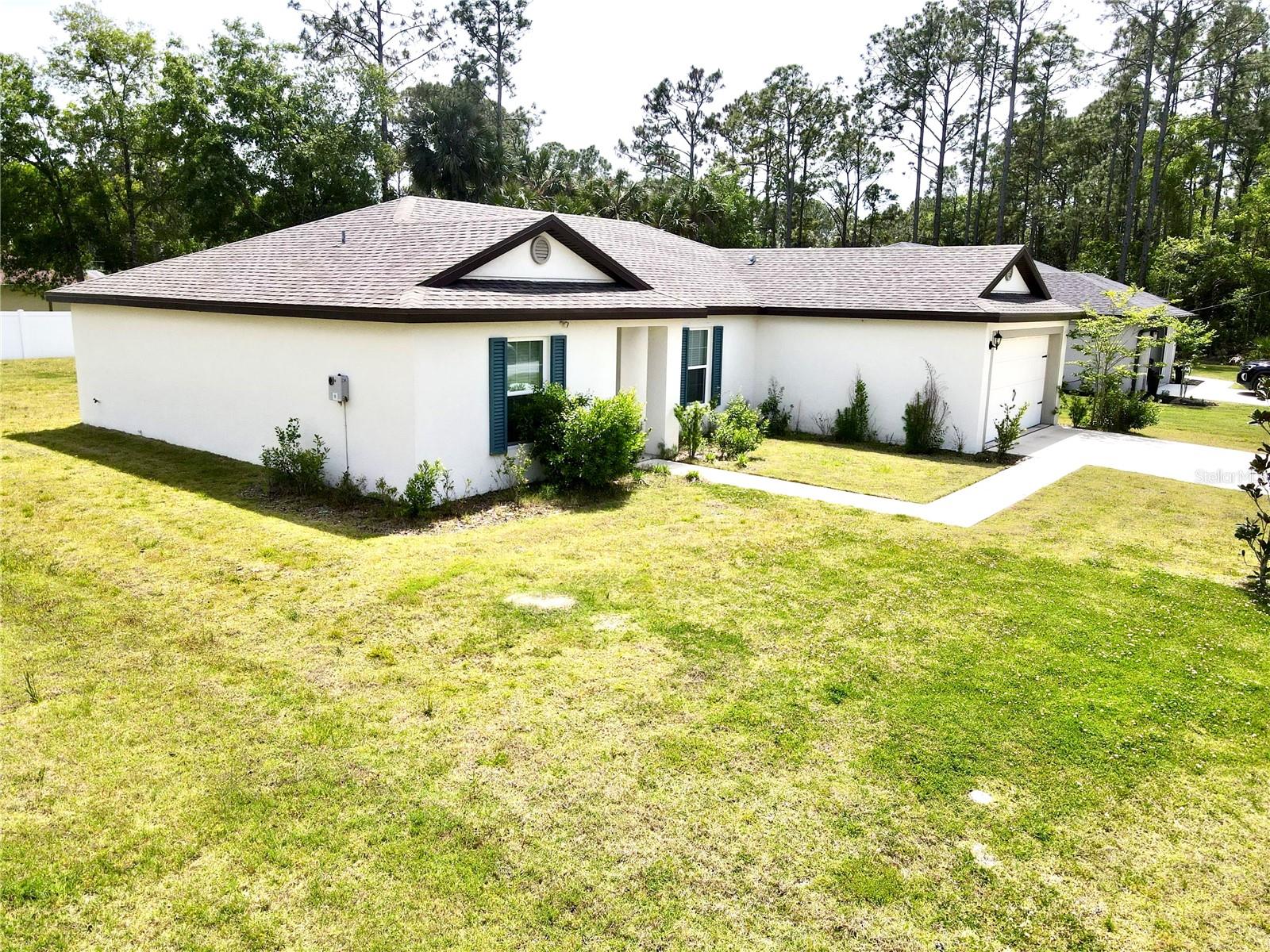 21 Slipper Flower Path, FL
