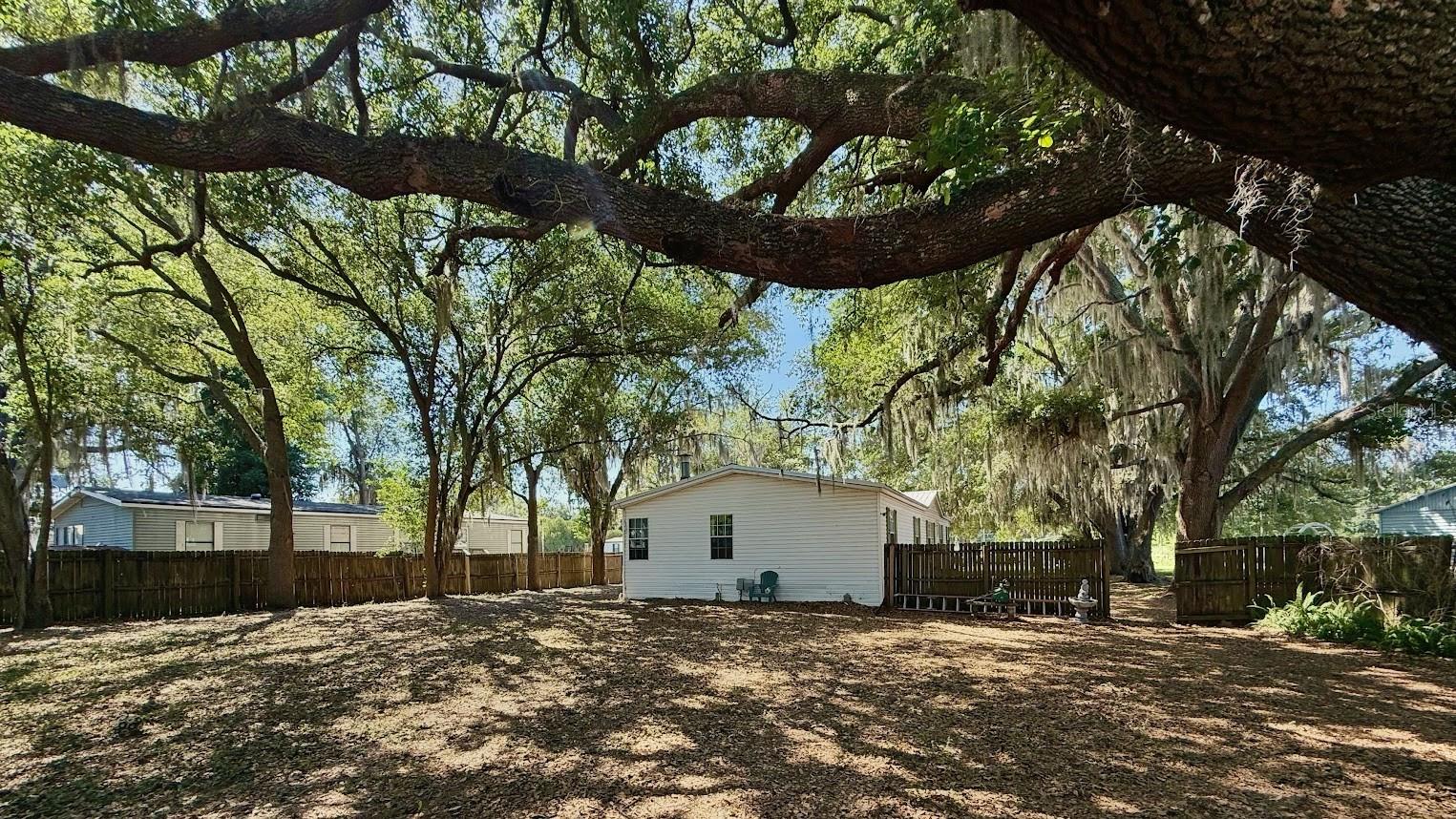 4817 Rollinglen Loop, FL