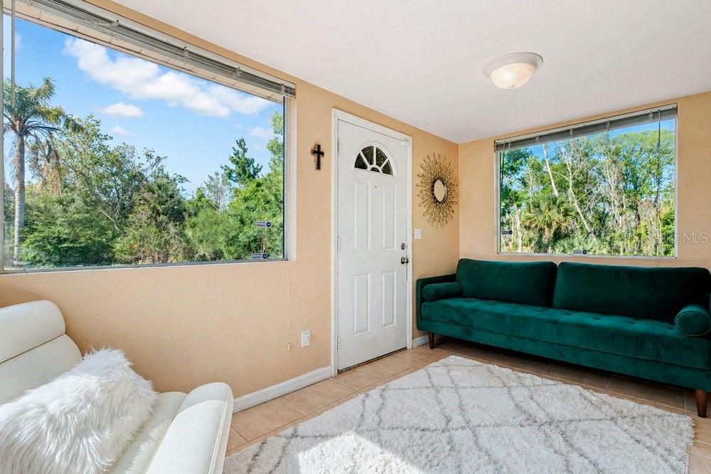 595 3rd Street, FL