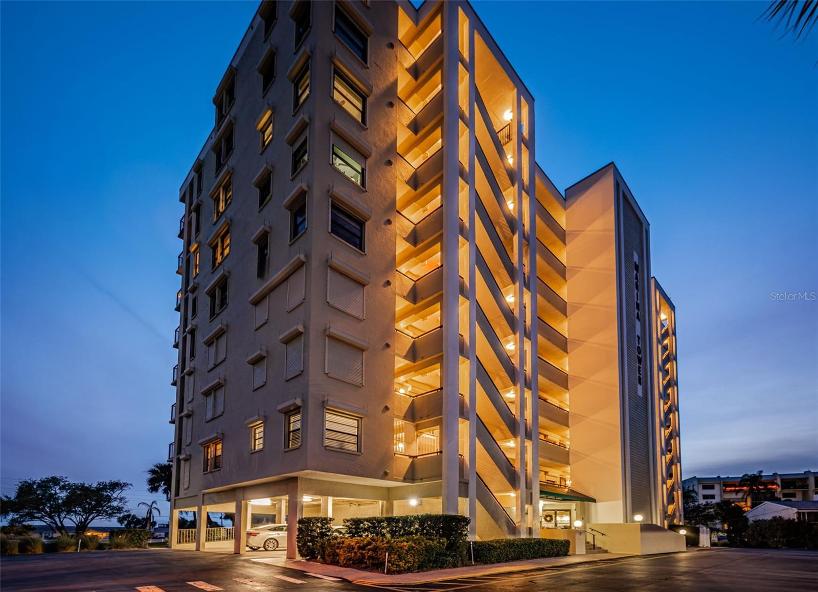 2530 Gary Circle, FL